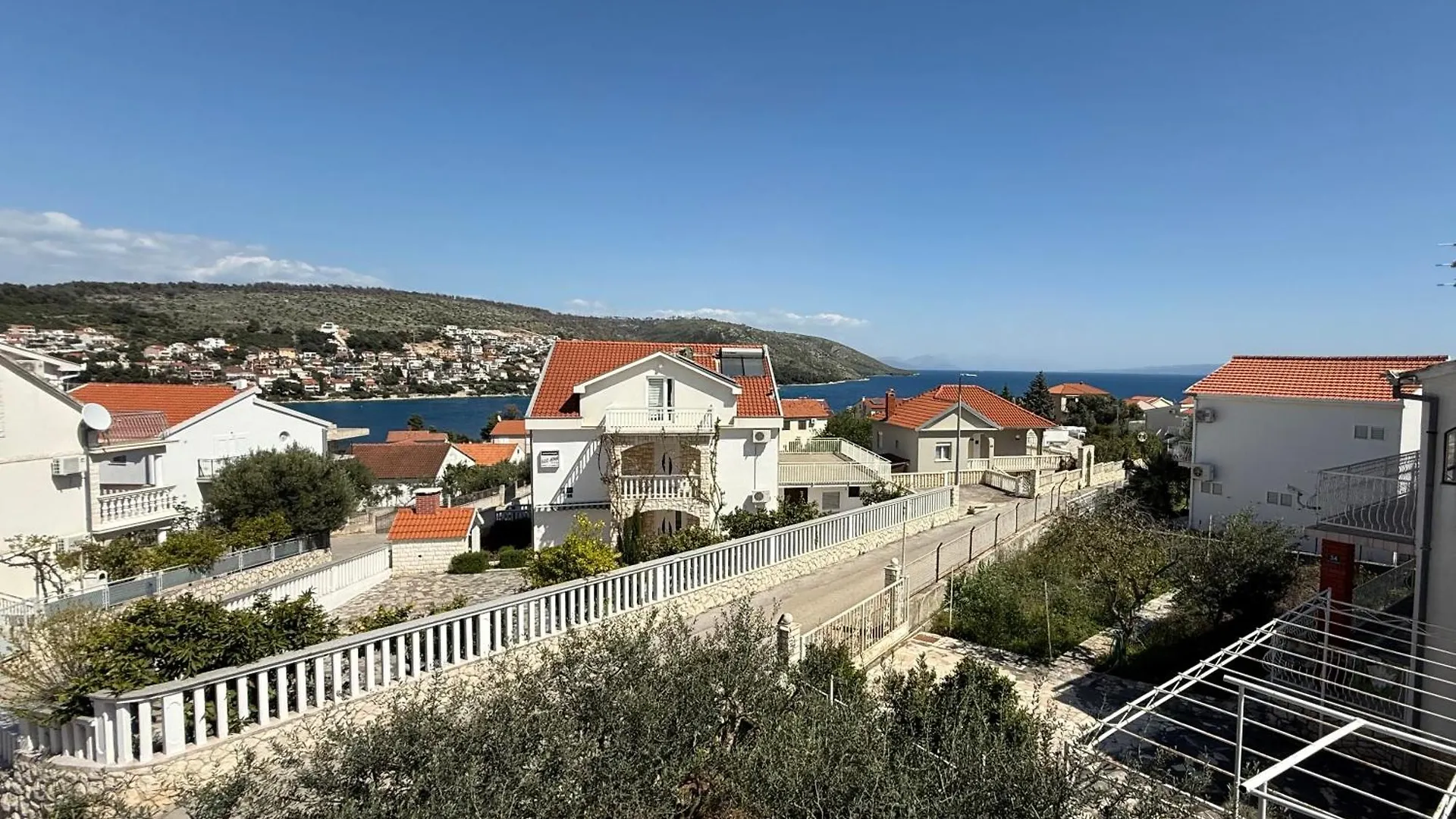Apartments Petar - Parking And Seaview Trogir