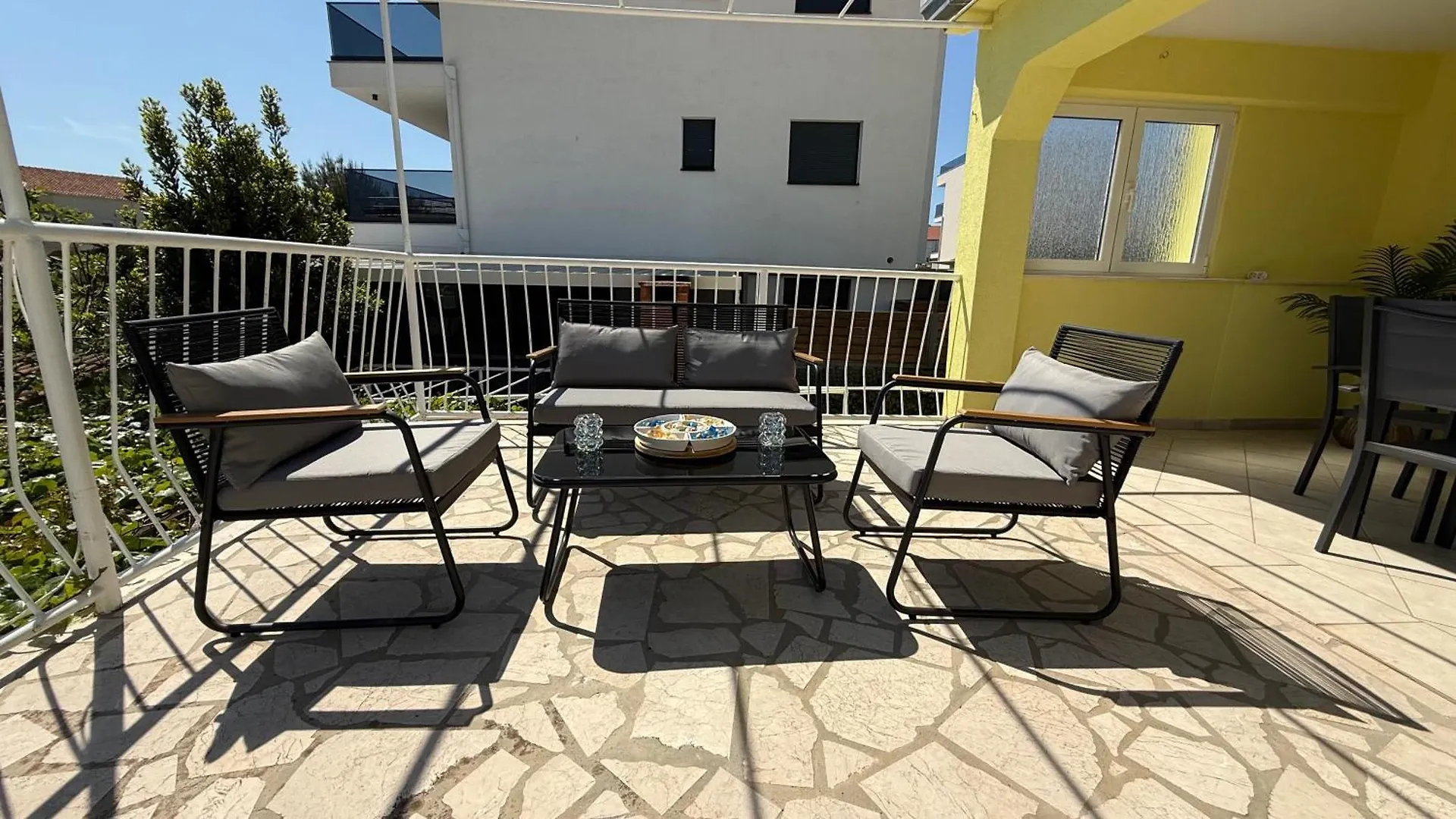 Apartments Petar - Parking And Seaview Trogir 0*,