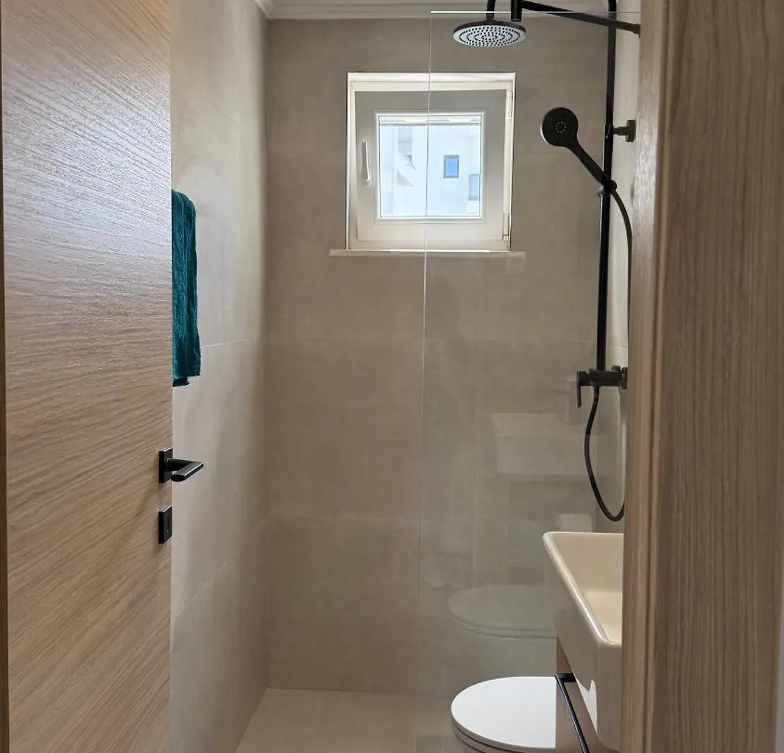 Apartments Petar - Parking And Seaview Trogir