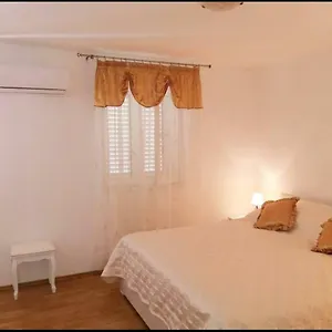  Appartement Perina
